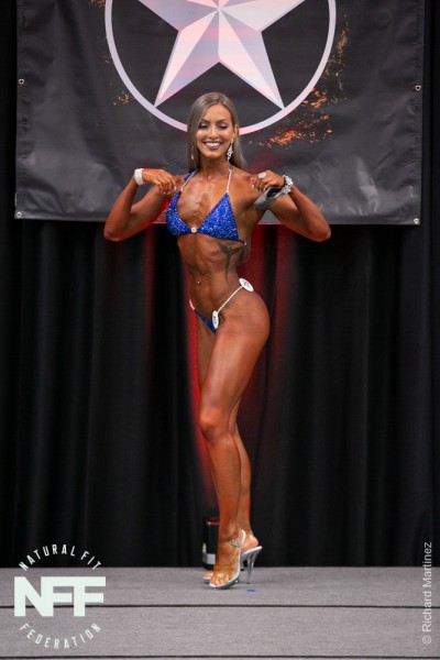 ASHLEY LUTZ — 2020 Lone Star Muscle Mayhem · November 21, 2020