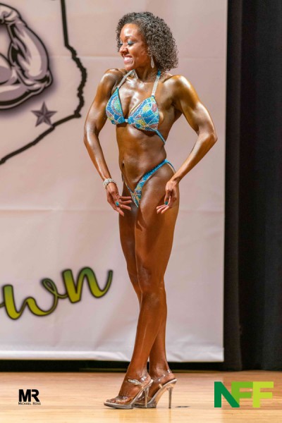ALICE HERNANDEZ — 2021 Physique Showdown · April 24, 2021